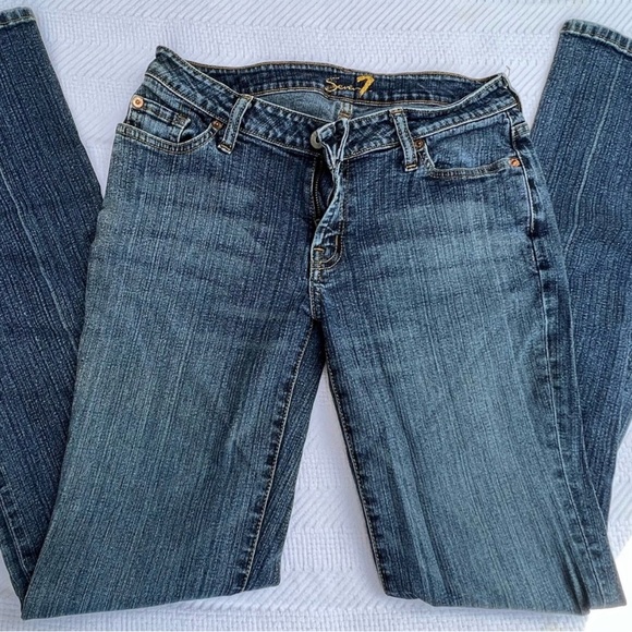 Rock & Republic Jeans Womens Sz 27 Kassandra Low-Rise Bootcut Logo Monogram EUC! - Picture 3 of 11